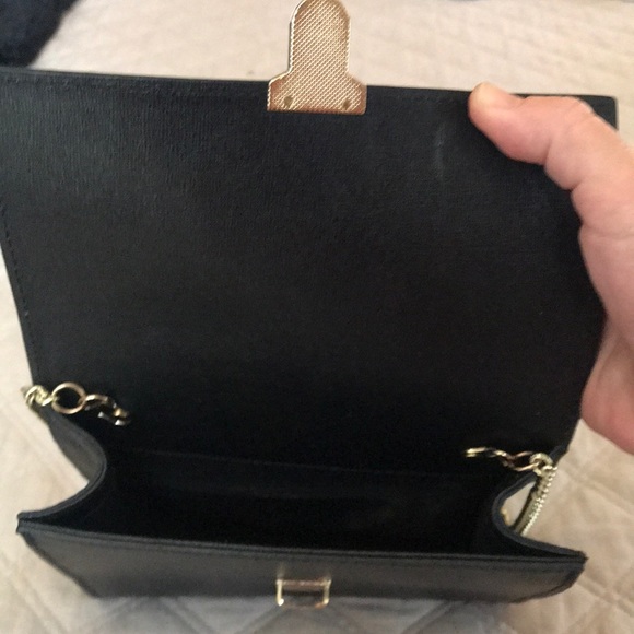 Roberta M crossbody purse. Excellent condition! - Picture 4 of 4